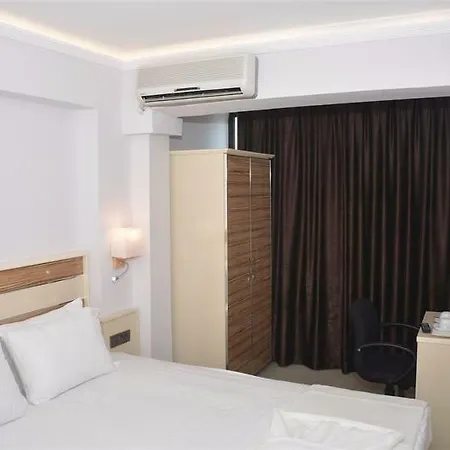 Best Smyrna 4* クシャダス